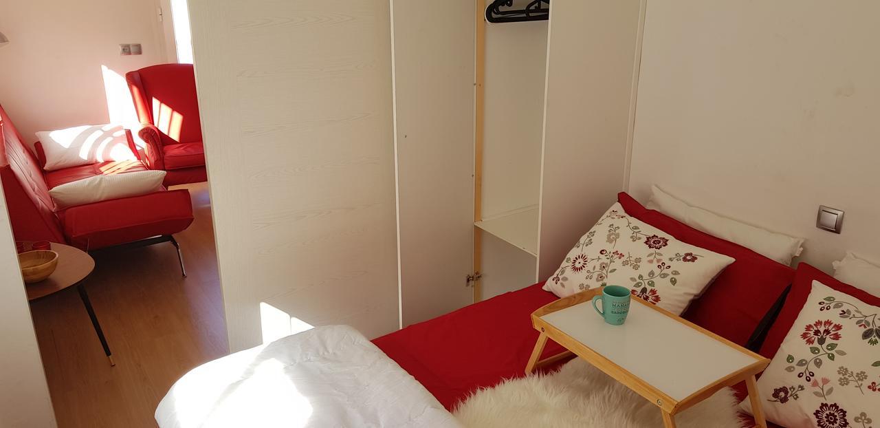 Apartment Bonito Atico Cerca De La Estacion De Buses Y Trenes *